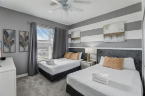 2940 - Elegant 5BR Villa at Storey Lake Resort Comfort Luxury and Proximity Disney and Universal
